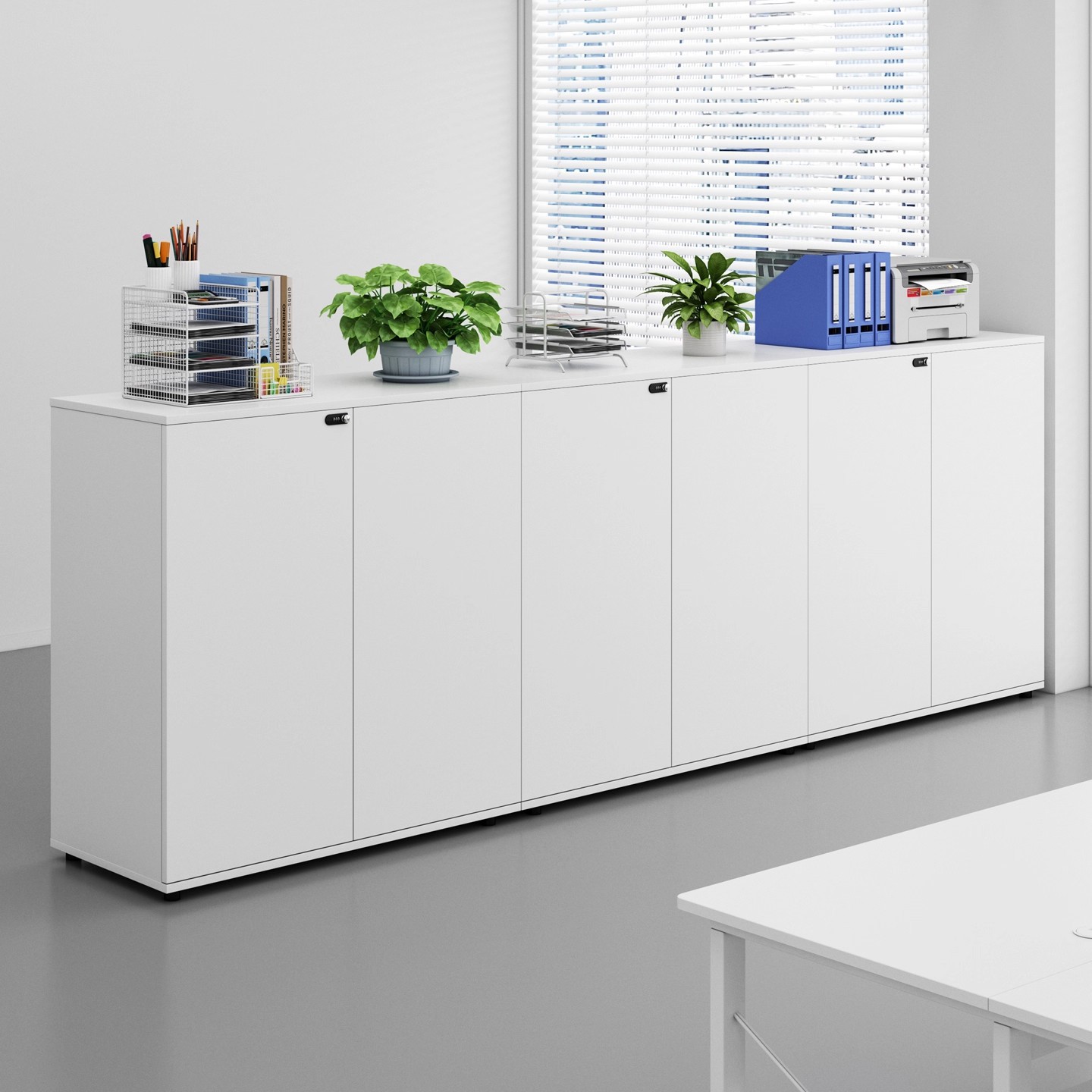 Gabinete de archivos Gabinete lateral de escritorio de oficina Gabinete lateral de piso Gabinete de almacenamiento de archivos impresora Locker Locker de datos Locker