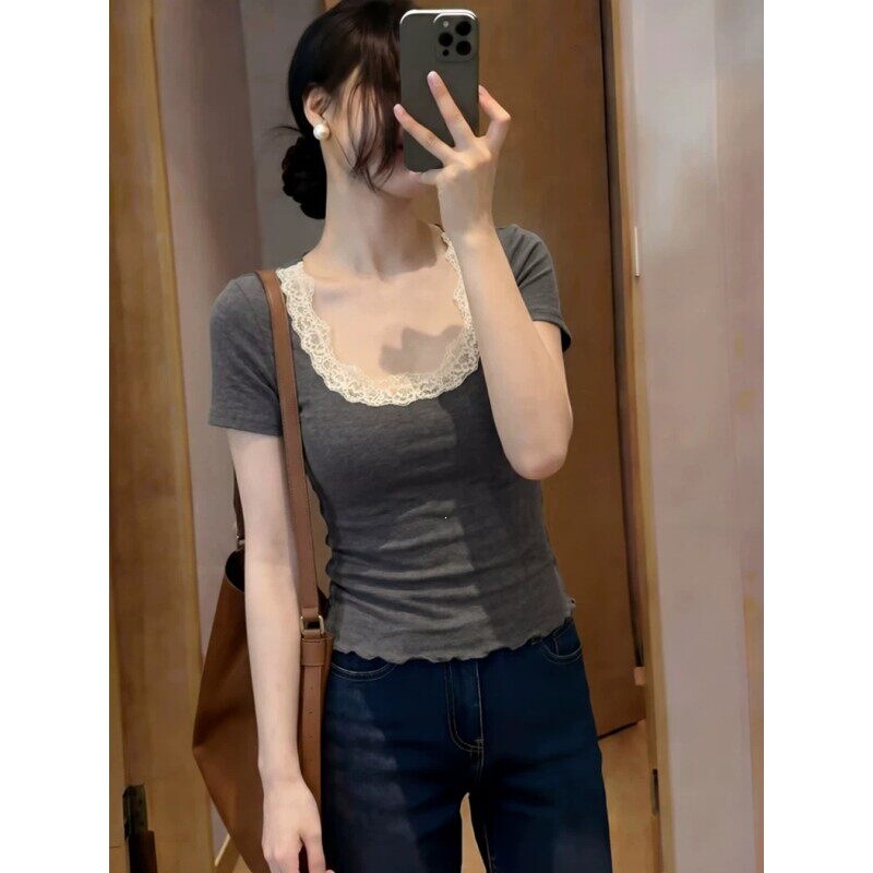 Gray Large-Neck Short-Sleeved T-Shirt for Women in Summer, Beautiful and Very Attractive Lace Patchwork Top for Petite Women