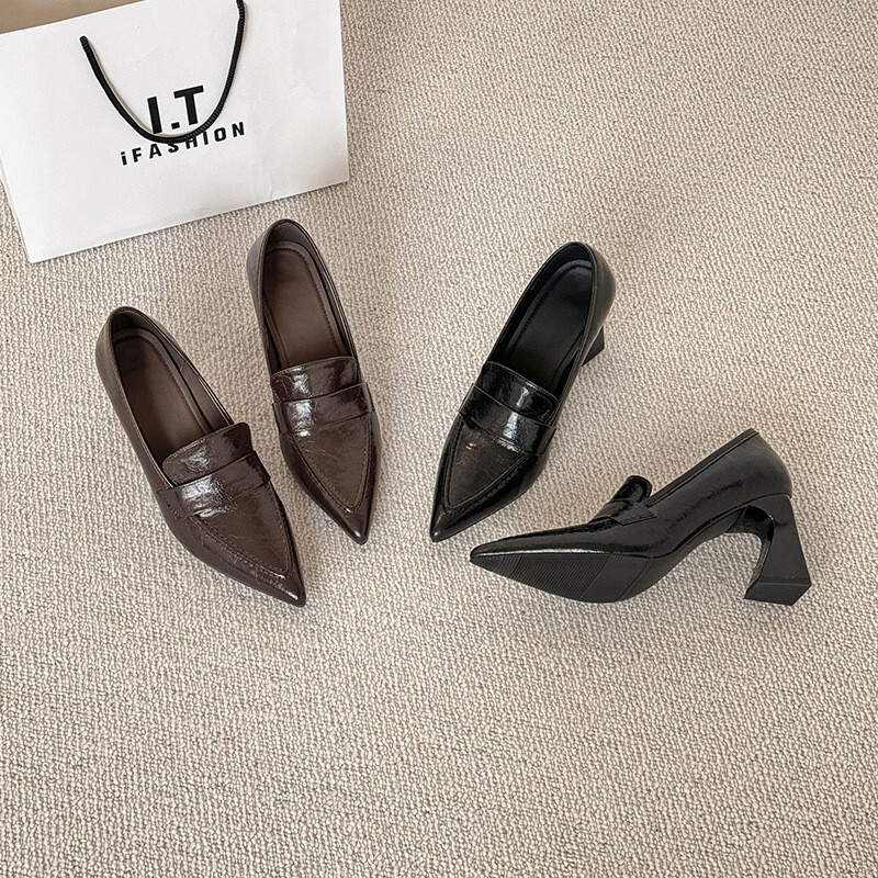 Lambskin French-style pointed-toe loafers for women, medium-heel, chunky heel, suitable for commuting, with a high-end, elegant, vintage feel