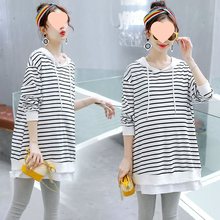 孕妇装秋装时尚套装潮妈秋季新款假两件卫衣中长款条纹上衣两件套