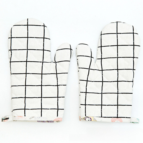 Thickened Microwave Heat Insulating Gloves Kitchen Grid Oven Heat Resistant Gloves High Temperature Cooking Cotton Linen Glove Set