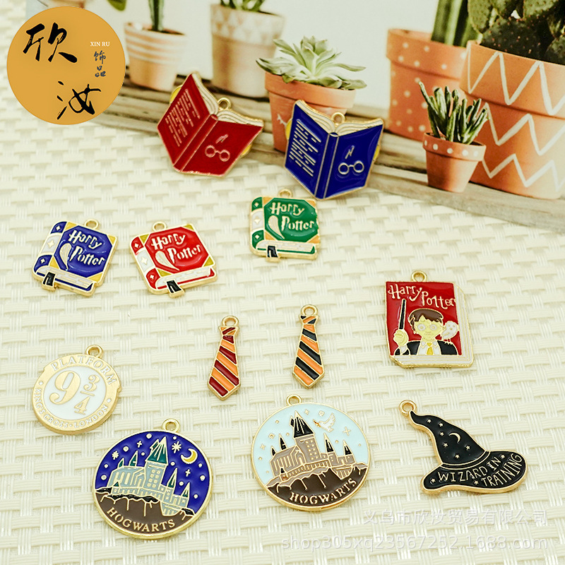 Magic College Magic Book DIY Jewelry Accessories Single Hanging Hat Round Brand Tie Cartoon Series Hand Rope Pendant