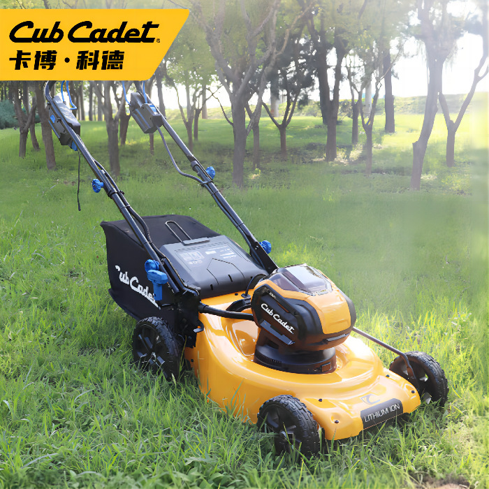 CUB CADET卡博科德电动自走式cub60v锂电充电草坪车草坪机