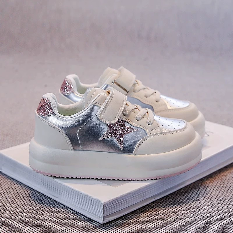 Детские кроссовки со звездами, весна-осень 2025, новые туфли для девочек, дышащие повседневные туфли, белые туфли, спортивная обувь для мальчиков
