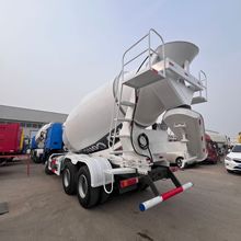 跨境371 375马力原厂发动机6X4水泥罐头 二手豪沃混凝土搅拌罐车