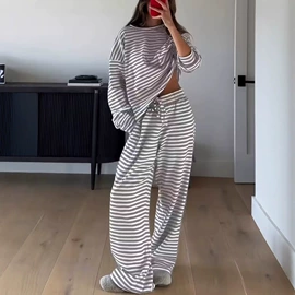 连衣裙;时尚休闲套装;女式卫衣