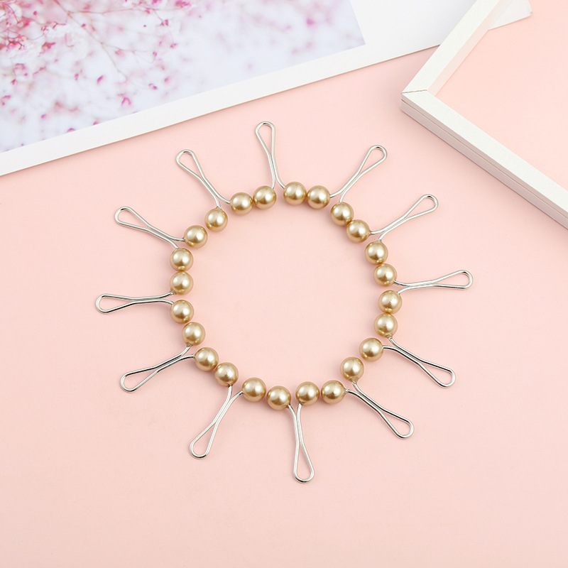 Comercio exterior caliente Nueva joyería elegante simple en forma de U colorido Aleación de perlas pin anti-exposición hebilla en stock al por mayor