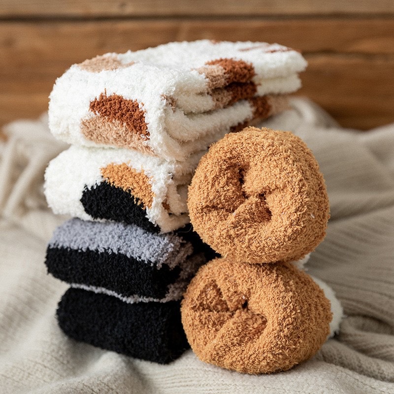 �ӹ����ƼӺ�ů-ɺ����èצ����Ů���Ѷ�����Ͳ�������� �ﶬ��