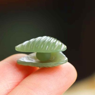 Jade Crafts Natural Xinjiang Hetian Jade Qinghai Material Old Material Lake Water Green Shell Pendant for Men and Women Pendant Certificate