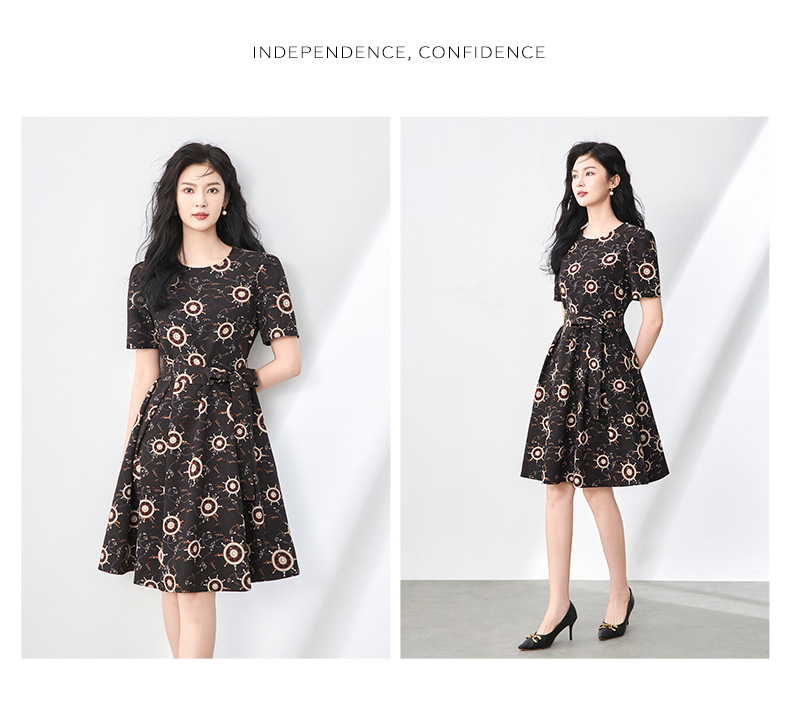 Váy maxi nữ xòe lớn cổ tròn in họa tiết la bàn voan crepe mùa hè — đen chi tiết 11