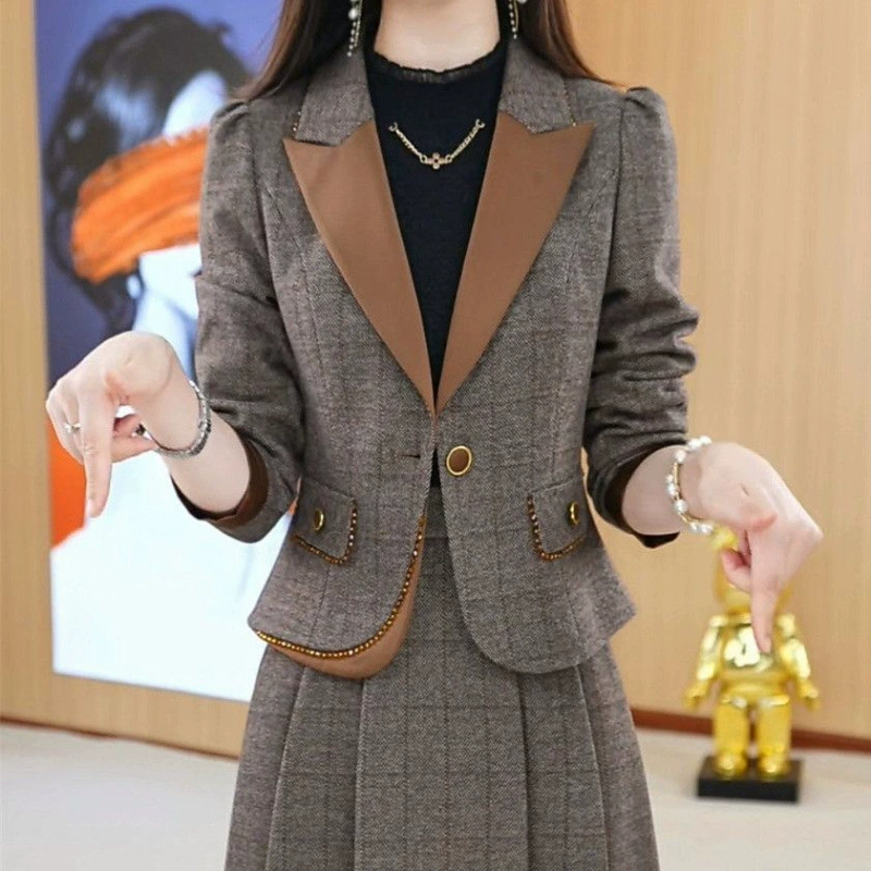 Двухсекционное платье с длинными рукавами для женщин, осень и зима 2025, новый стиль, утягивающий китайский стиль и модная юбка-костюм для женщин.