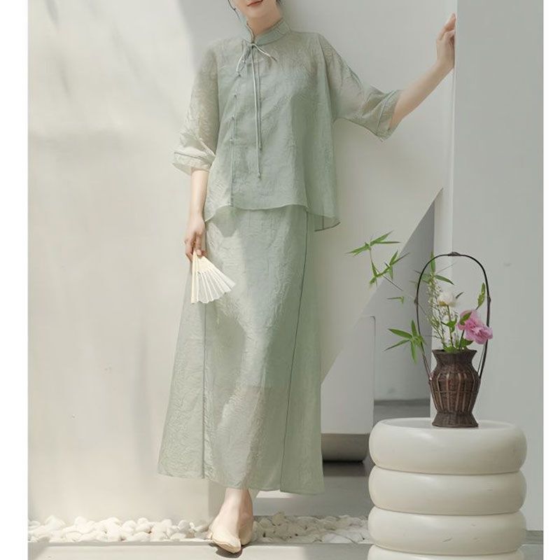 2025 New Autum Chinese Style Improved Version of Tang Suit Chinese Style Stand Collar Mid-Sleeve Artistic Top and Skirt Suit for Women