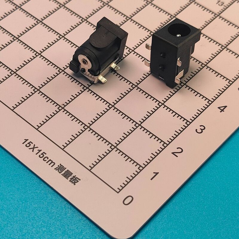 固定柱5521付き母座4脚パッチ環境保護耐高温DCソケット大電流難燃DC-050電源|undefined