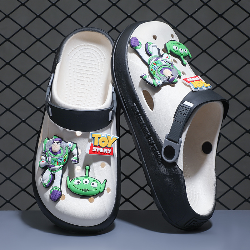 Eva hueco hueco zapatos para hombres cruzados verano 2025 nuevas zapatillas de playa antideslizantes de fondo grueso al aire libre verano