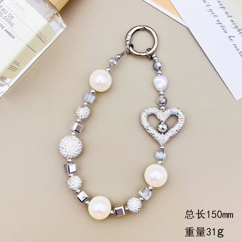 다이아몬드와 하트가 가득