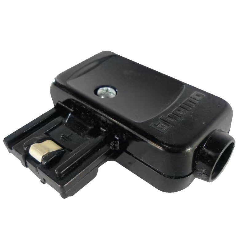 EB2300 16A 3P插头  EB2200 10A接线插头