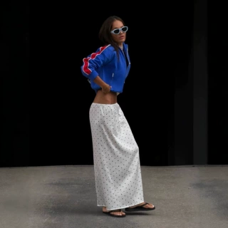 亚马逊速卖通女装小个子波点半身裙女2026新款低腰包臀开叉长裙女
