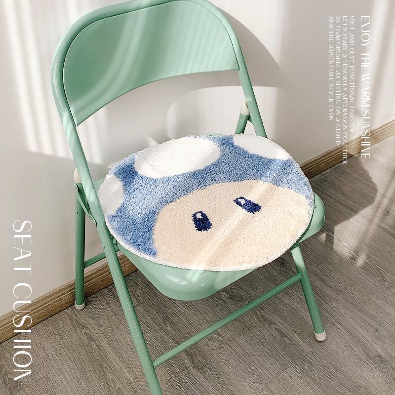 Cojín de flock de hongos de dibujos animados, cojín de silla de comedor suave, cojín anti-deslizante, cojín de aislamiento de oficina de forma especial