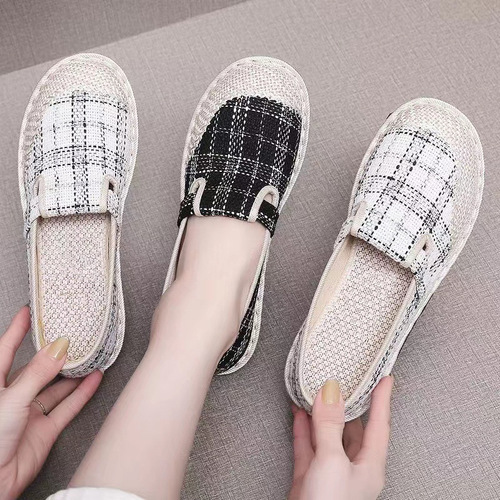 Fisherman's Shoes  Spring Slip-On Soft Sole Mom's Shoes Breathable Old Beijing Cloth Shoes Linen Straw Casual Women's Shoes