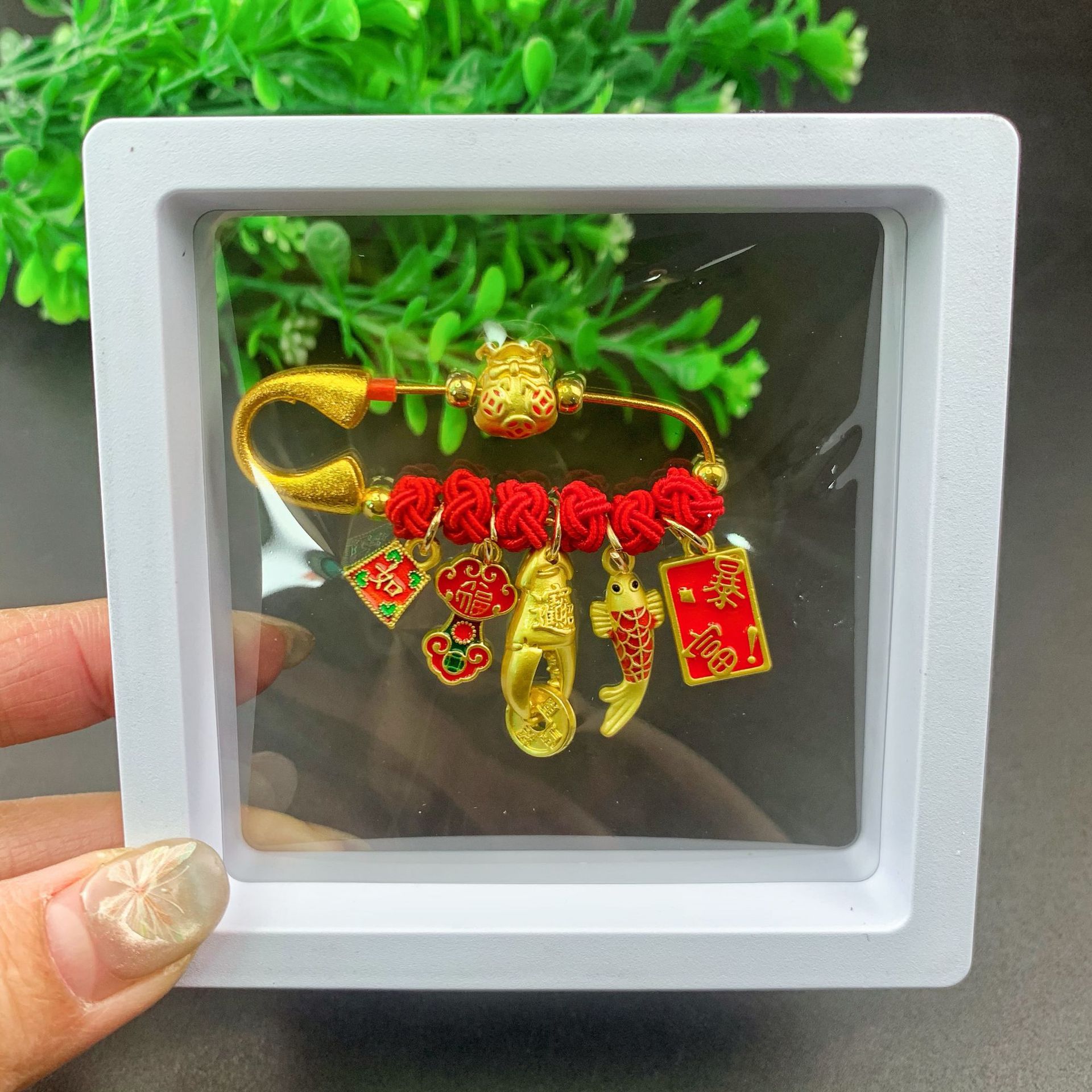 子供の驚き安全ピンの携帯ストラップ赤ちゃんの驚き防止レトロなアクセサリーのペンダント妊婦の平安ブローチ