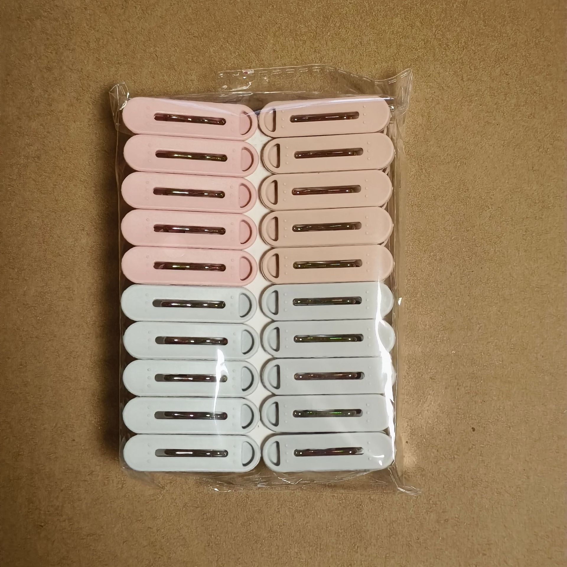 Pinza de secado de primavera de ocho caracteres económica, pinza de secado a prueba de viento de color, pinza de ropa, calcetines de secado, pinza de ropa interior