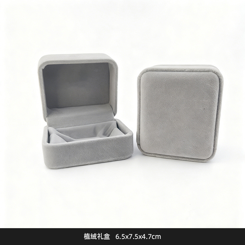 王子の小さい置物の狐のケーキdiyは永遠の花を飾って粒のデスクトップの車の樹脂のかわいい手の置物を萌えます。