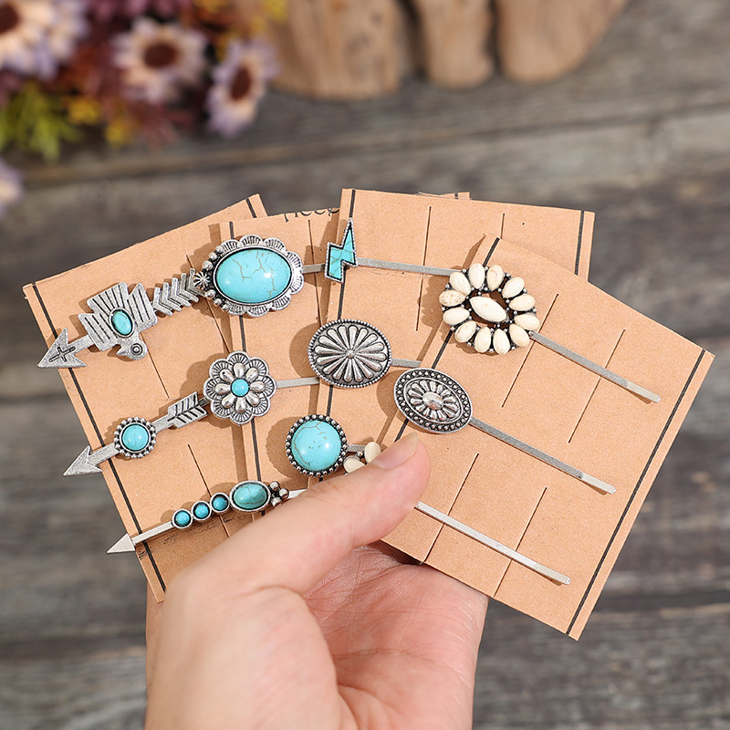 Retro Solid Color Alloy Plating Inlay Turquoise Hair Clip display picture 1