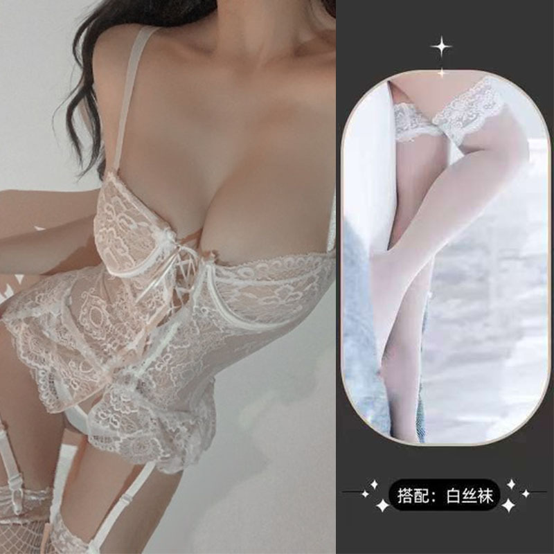 흰색 + 흰색 스타킹