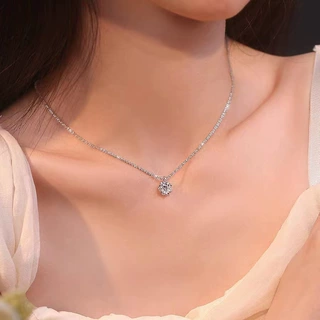 波光粼粼闪钻项链女2024年新款高级感简约设计满天星热销饰品项饰