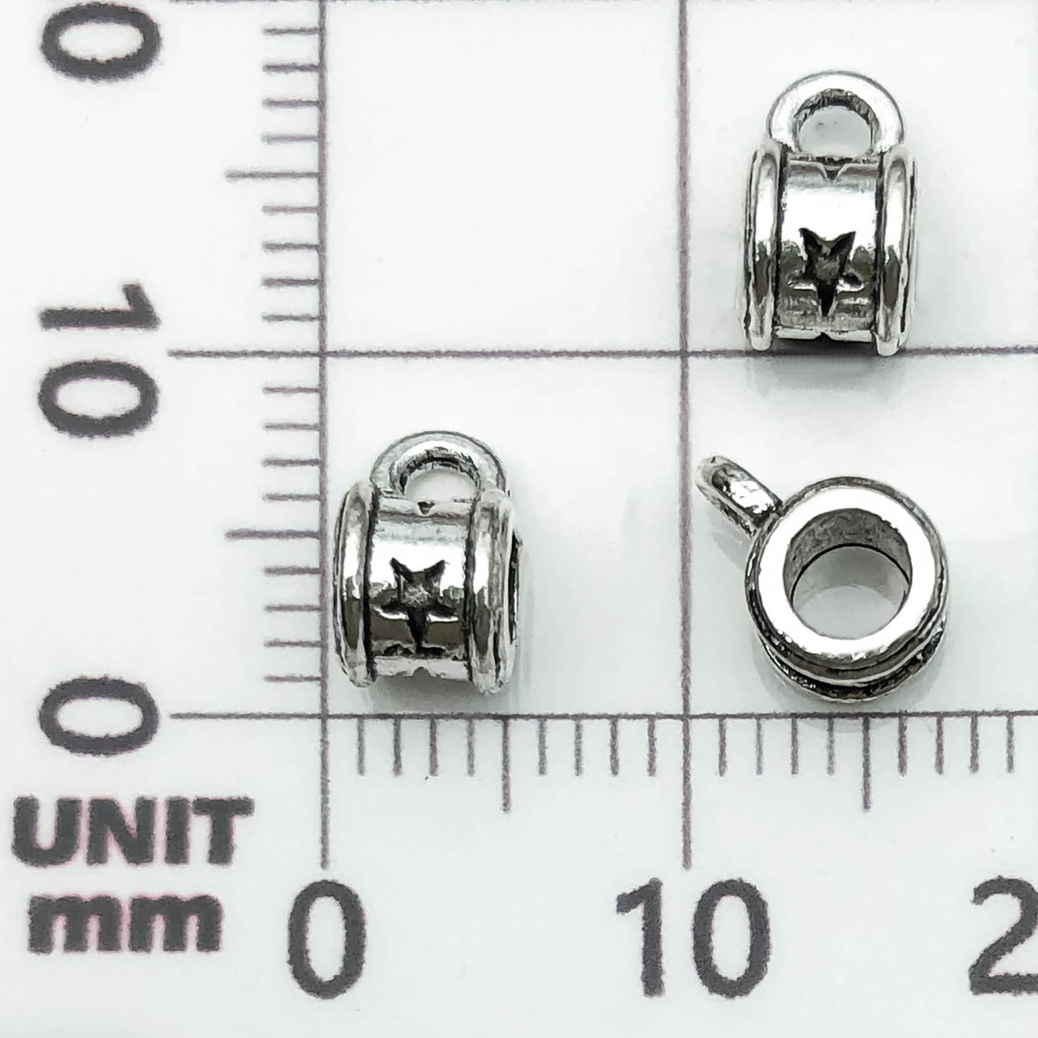 21079-HY-古银五角星挂头8x5孔4mm-0.4g