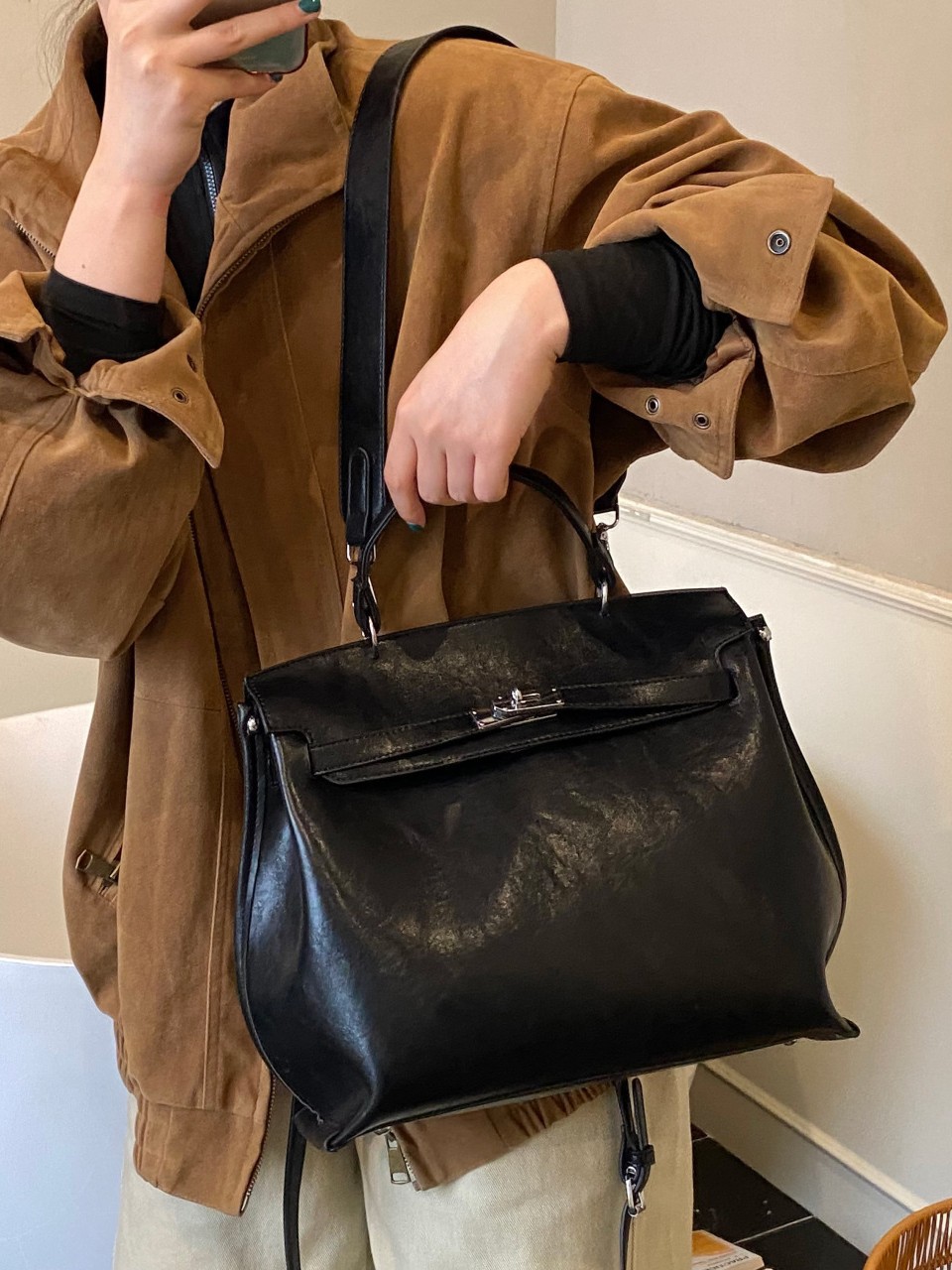 Bolsa de damas transfronteriza retro bolso de platino bolso de mano versátil bolso de Kelly 2025 nuevo hombro mochila bolsa