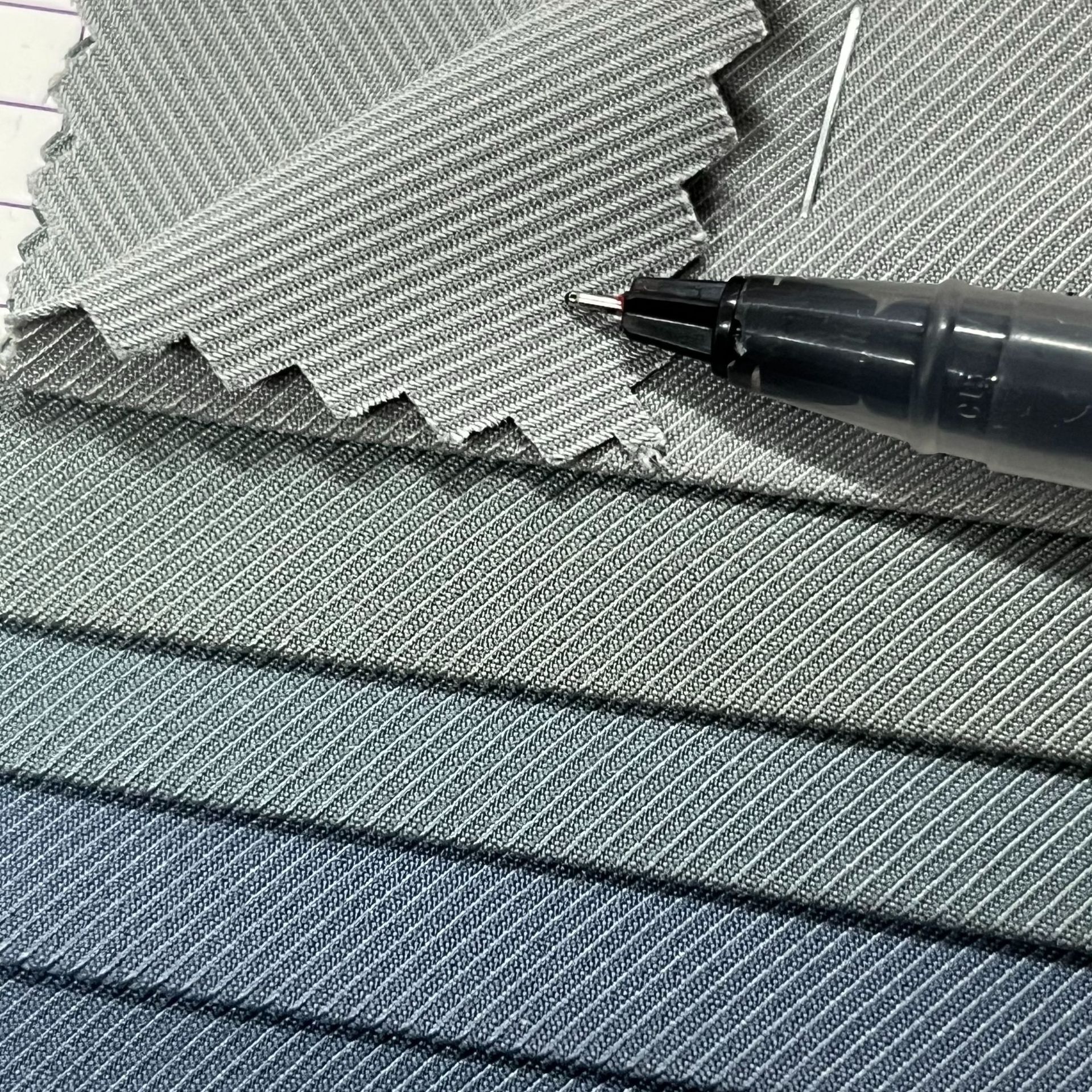 新款特厚骑兵斜T400双面斜 仿棉感加厚弹力风衣 不皱不缩水面料