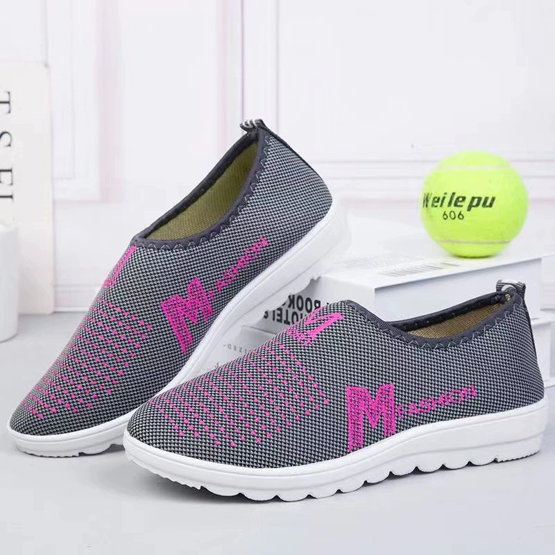 Slip‑on shoes for women, breathable knitted upper, lightweight non‑slip and wear‑resistant