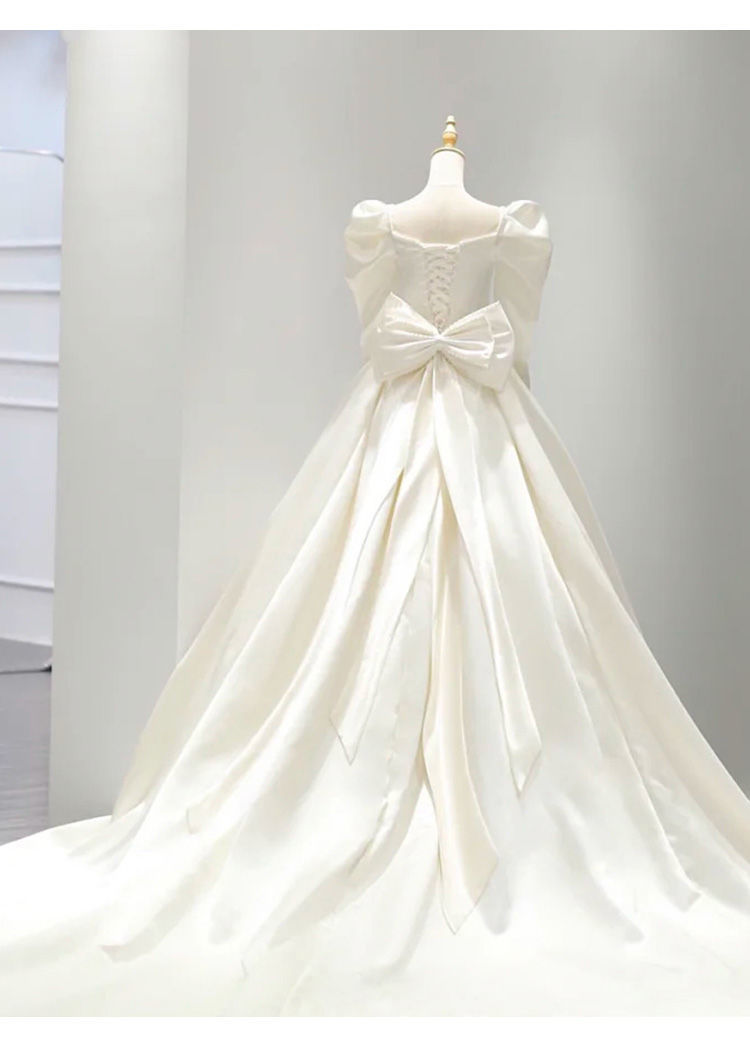 Satin Wedding Dress Main Gown 2025 New Bride Sleeve French Heavy Craft Luxurious Court Style Exit Veil With Long Train_voghion.com