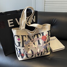 Gentle Woman���L��ͨӡ�����㷫������2024�¿���ĸС�����μ��