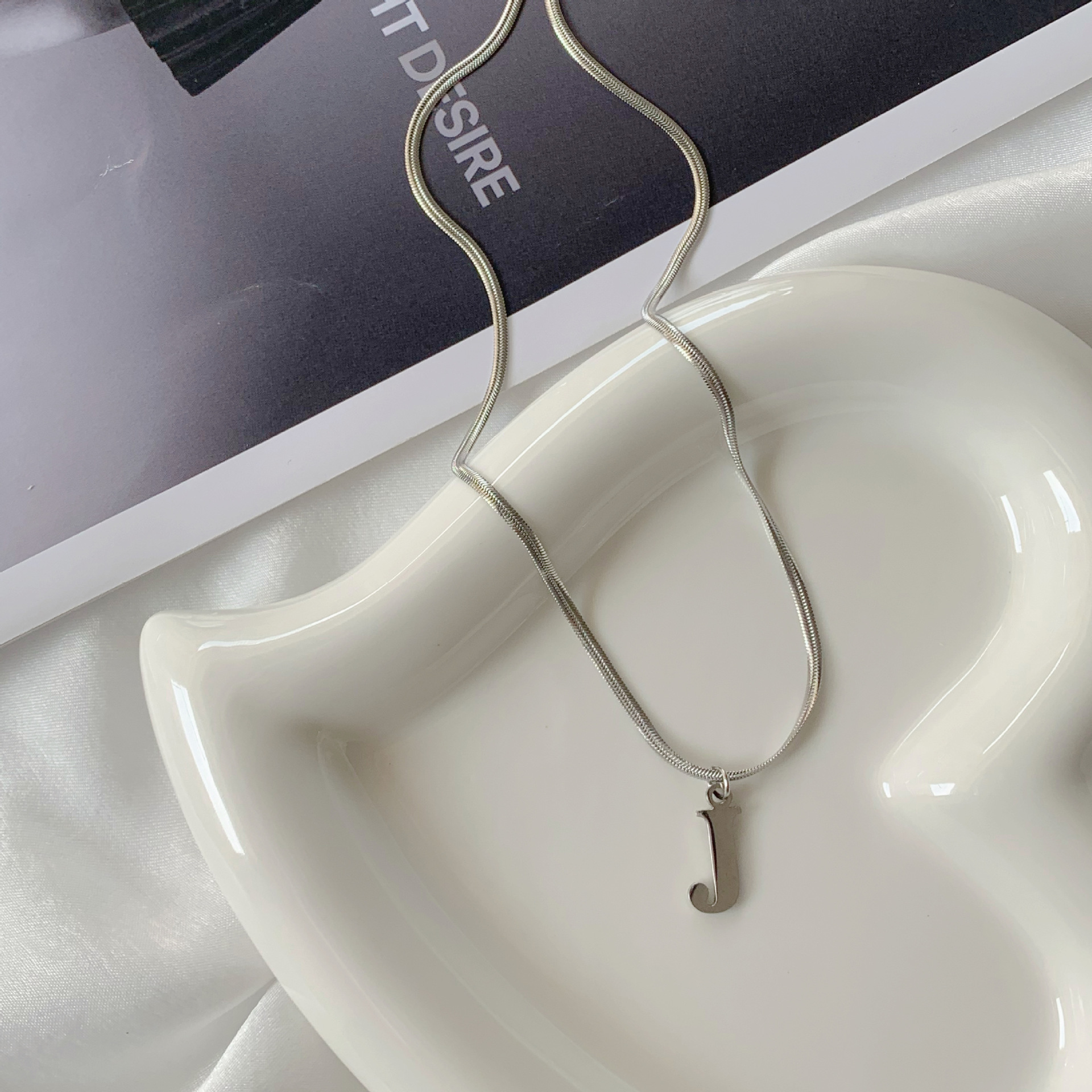 Simple Style Letter Titanium Steel Pendant Necklace 1 Piece display picture 3