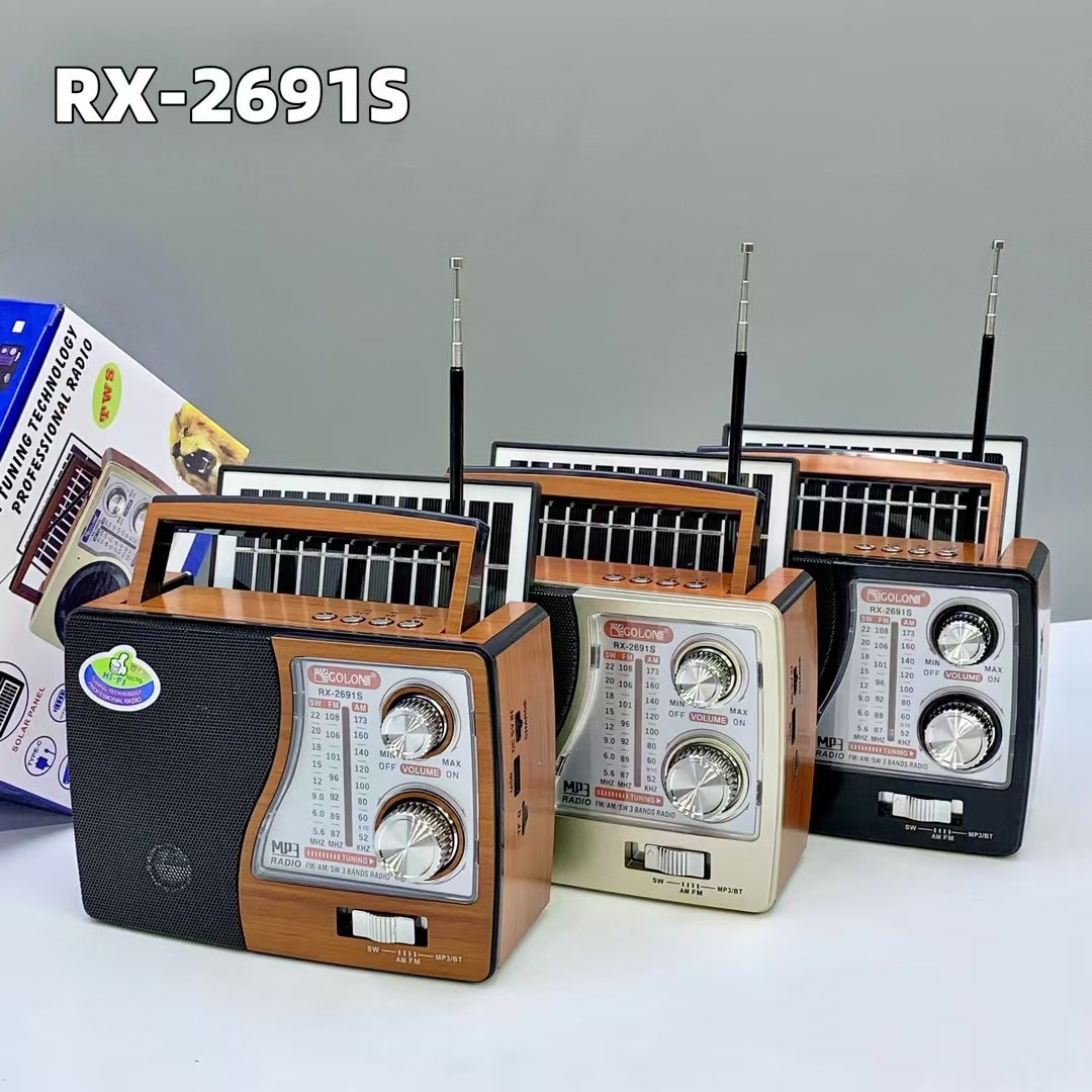 Comercio exterior inalámbrico altavoz bluetooth radio portátil multifuncional FM de tres segmentos tarjeta de enchufe al aire libre sonido solar