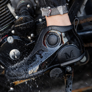 Fashion Rain Boots Men's Low Barrel All-match Outwear Cool Design Rain Boots Outdoor Cycling Waterproof Car Washing Anti-slip Rubber Shoes
