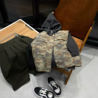 童装男童秋冬夹薄棉马甲儿童迷彩马甲宽松保暖背心拉链马夹外套