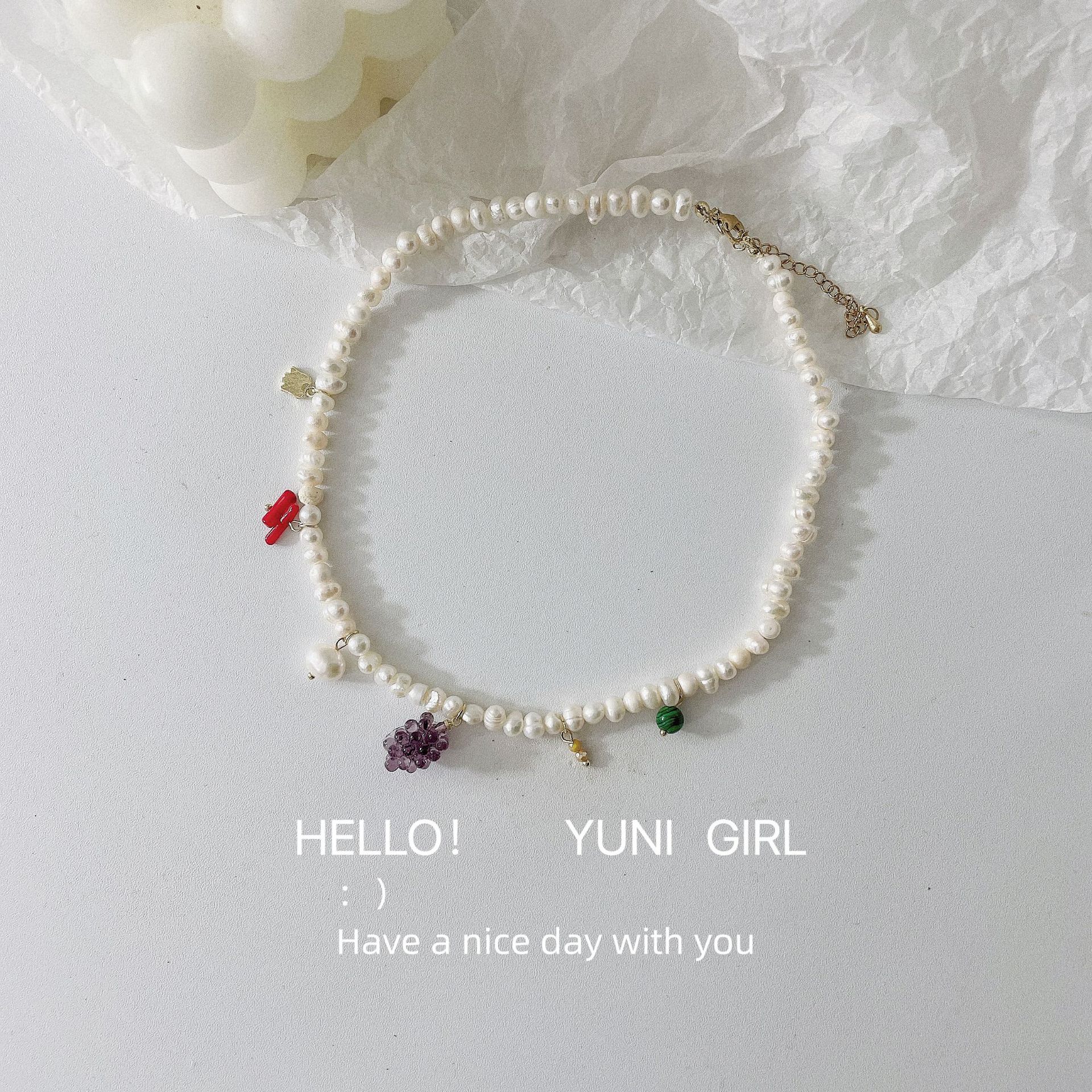 15g Weight Alloy Pendant Material Pendant Necklace Classification Alloy, Plastic Chain Material Beaded Chain, ball chain Chain Type Holiday, Daily Occasion Alloy, Plastic Material Heart Shape Pattern All Seasons Season Women's Gender Plating Design Elegant, Retro Style Elegant Retro Heart Shape Alloy Plastic Beaded Chain Ball Chain Beaded Necklaces Wholesale 19