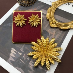 Medieval Western gold-plated jewelry set with simple gold solid wheat design brooch, earrings, and ear clips, minimalist accessory