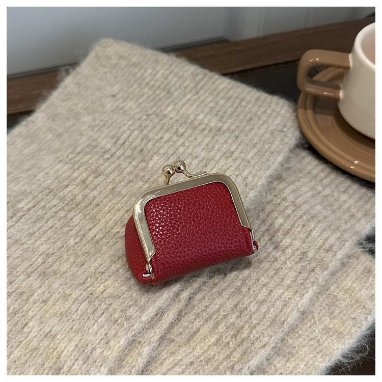 Elegante piccola borsa pochette quadrata da donna da sera_voghion.com