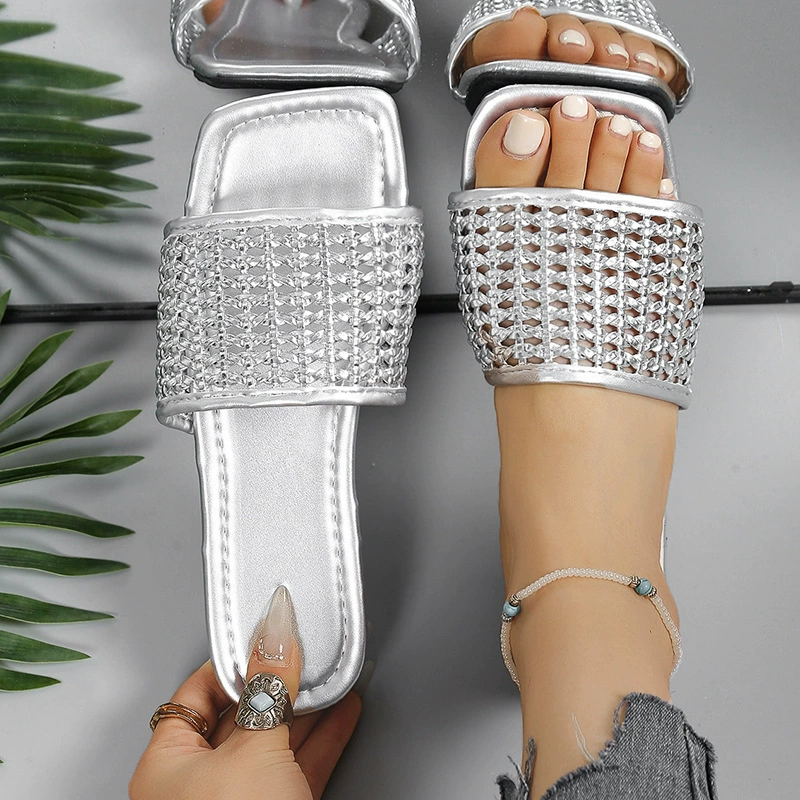 Женские летние пляжные шлепанцы 2025 года, новые, квадратный носок, плетеные, универсальные, в стиле феи, суперпопулярные