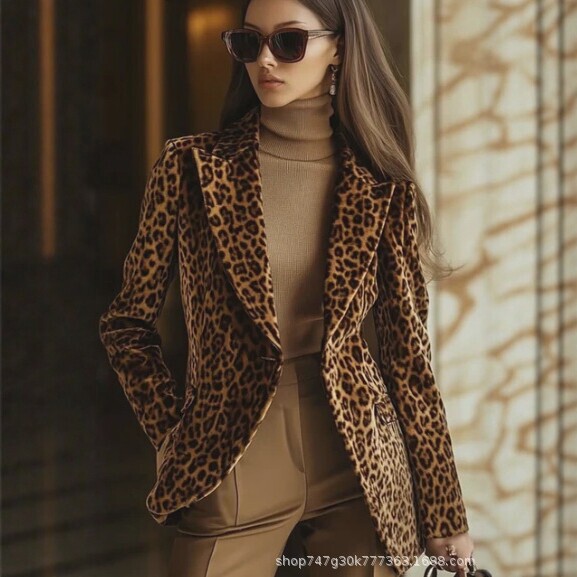 Leopard print blazer for women, new autumn and winter vintage style, stylish and elegant suede jacket