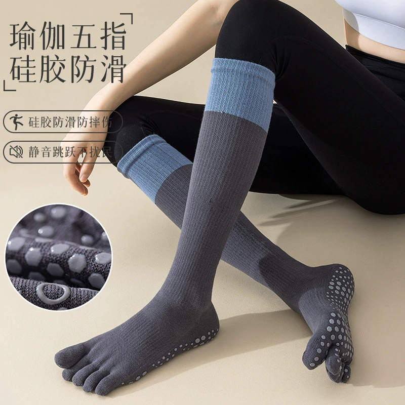 Non-slip autumn knee socks for gym for yoga, fitted