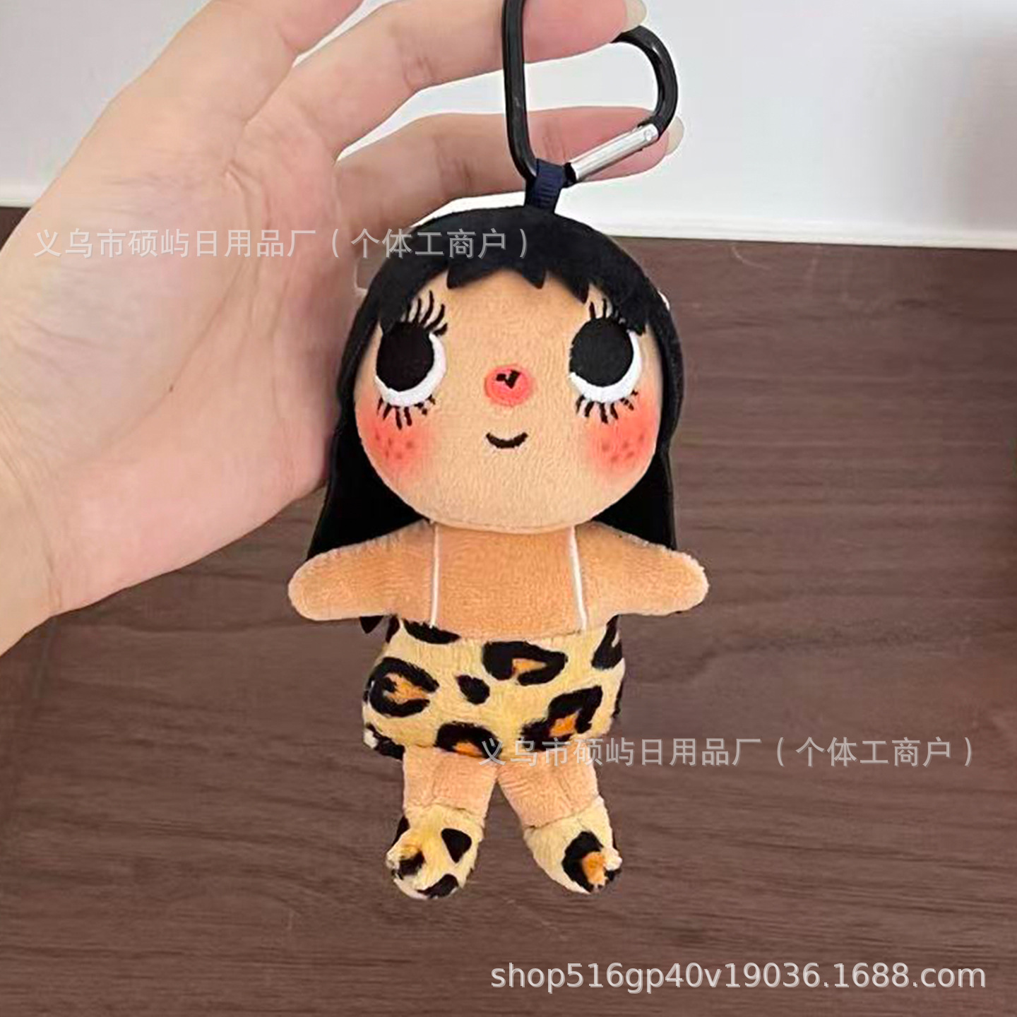 Xiaoyu yuy [black leopard print] (unlabeled) / -