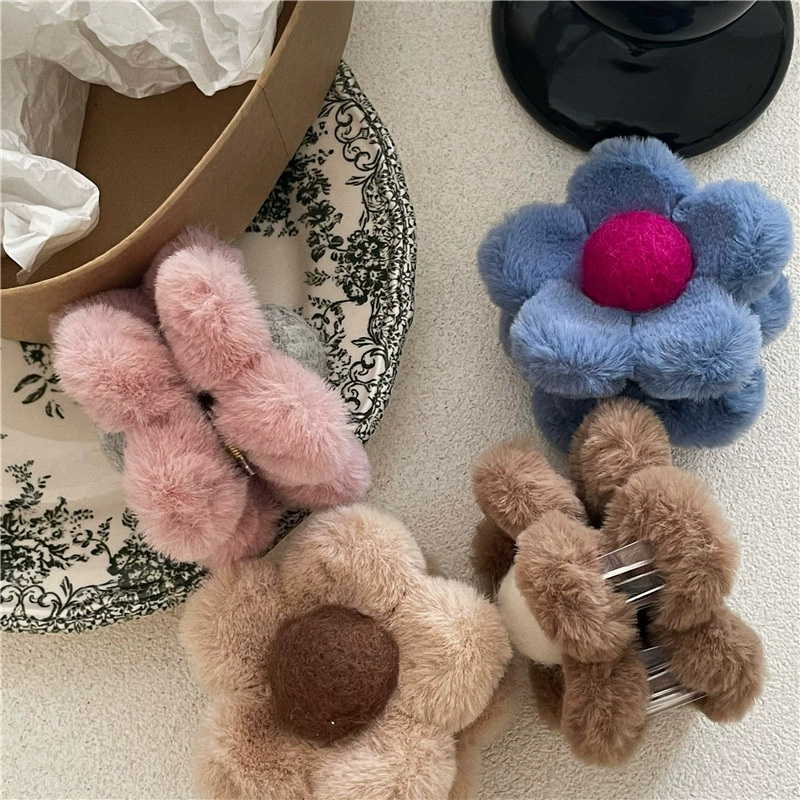 Cute hairgrip, demi-season crab pin flower-shaped, flowered