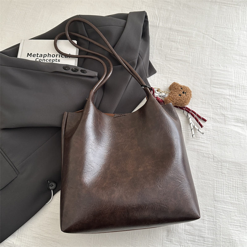 Otoño e invierno viaje bolsa de hombro para mujeres 2024 nueva moda retro de alta capacidad bolsa de tote bolsas de brazo de alta sensación