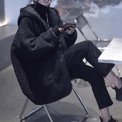 黑色连帽羊羔毛外套女秋冬2025新款小个子爆款高级感夹棉加厚上衣