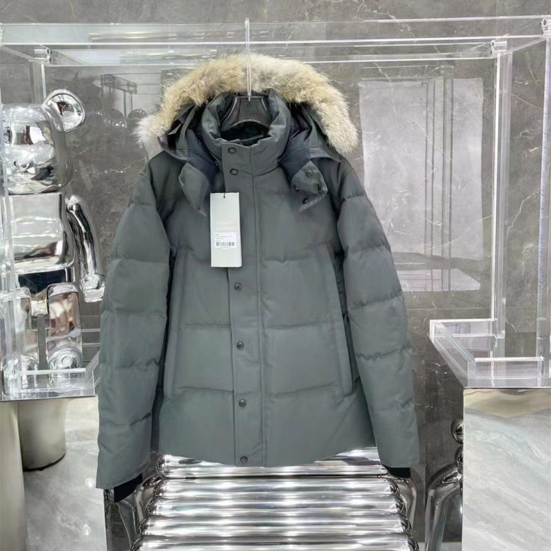 Wyndham Parka Large Goose down Jacket Canada 29 Men's and Women's Couple Style Real Wolf Fur 3808m Long Sleeve